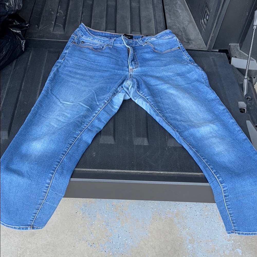 Women’s Blue Jeans